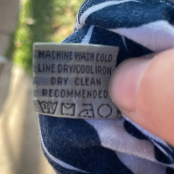 Pineapple connection med Hawaiian print short sleeve button up shirt navy white - Picture 8 of 9